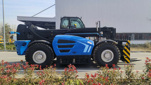 18 Ton Telehandler with Lifting Height 10 M 