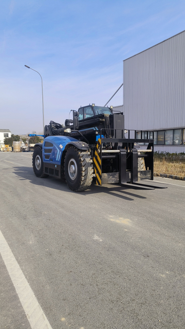23 Ton Telehandler with Lifting Height 10 M 